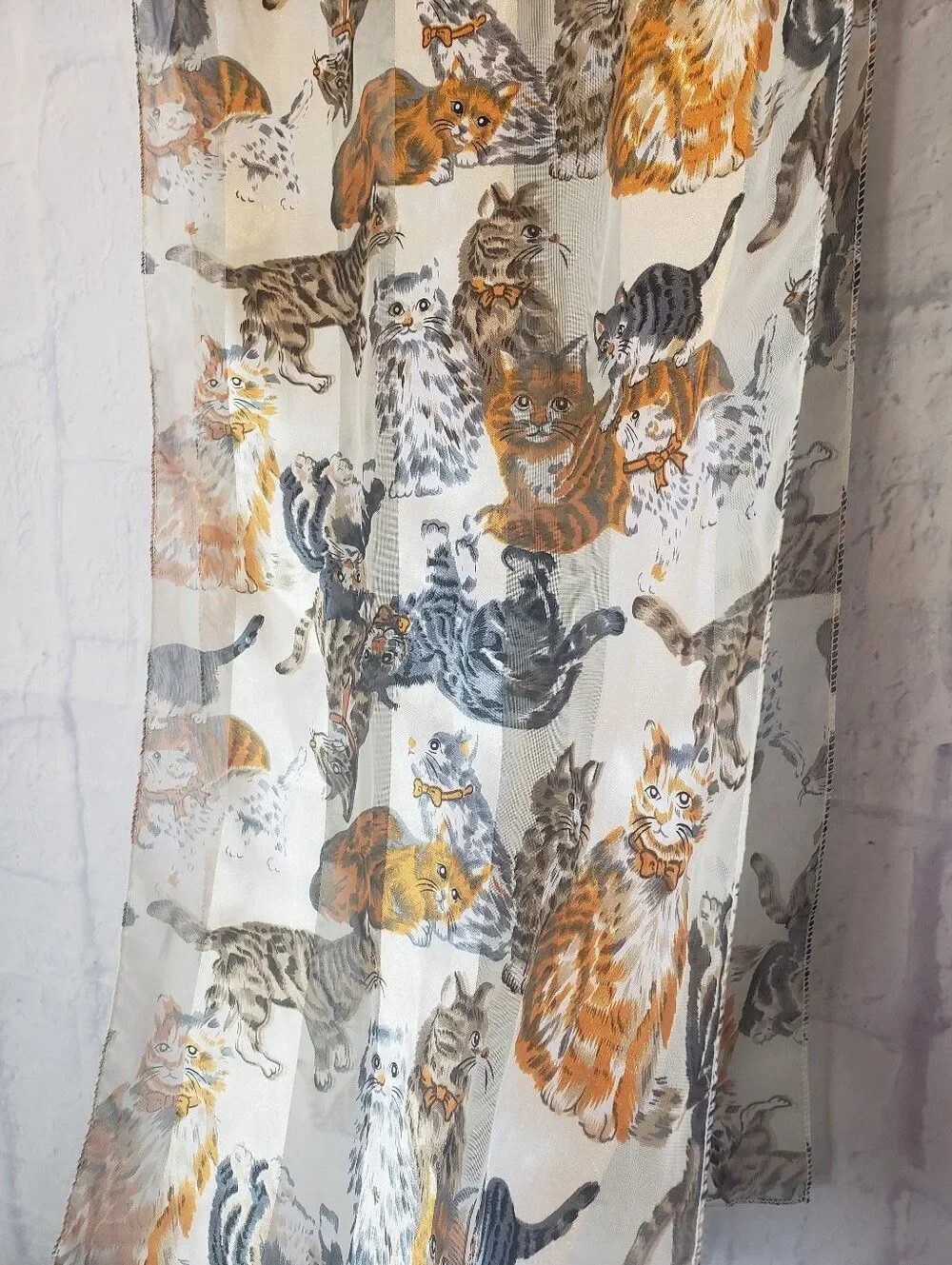 SHEER & SATIN Cats Lightweight Scarf